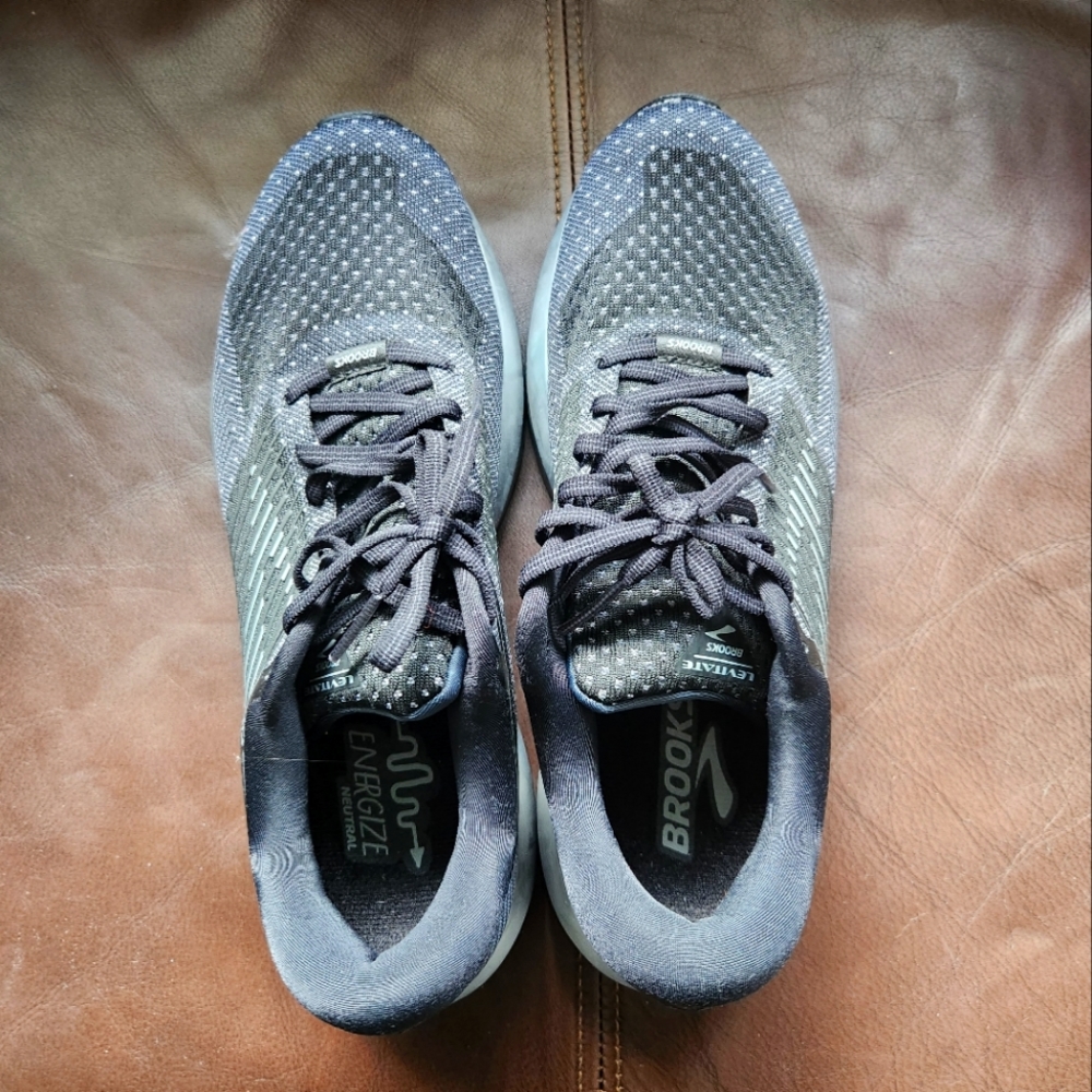BROOKS LEVITATE 1